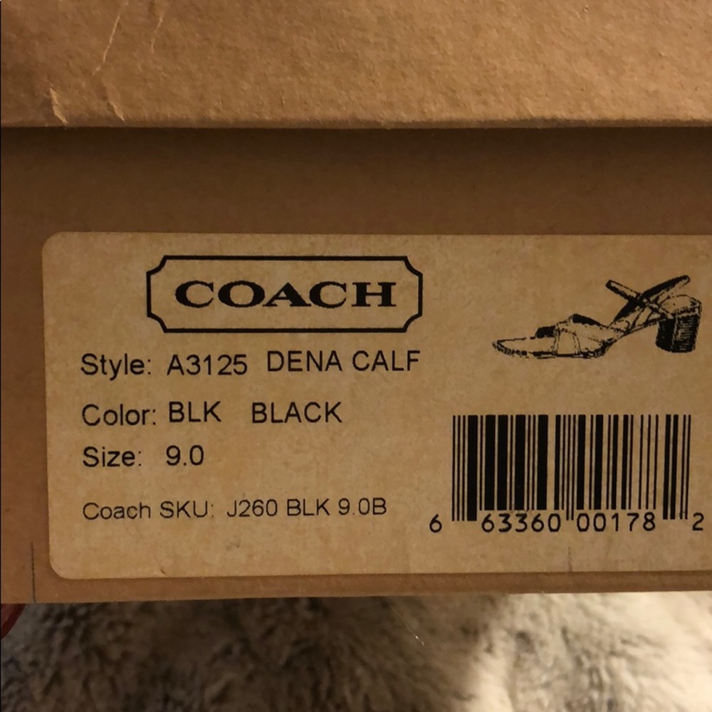 Beautiful Coach sandals - Picture 6 of 6